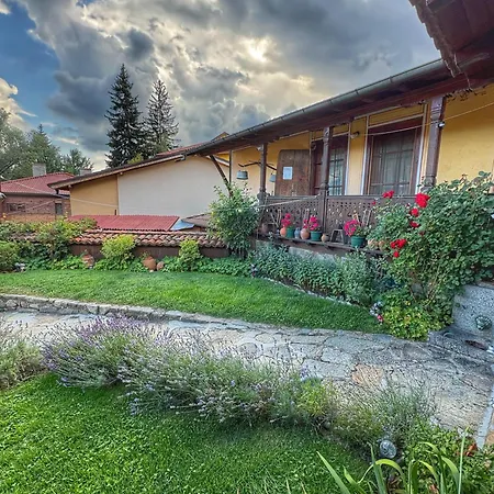 Guest Colorit 3* Koprivshtitsa